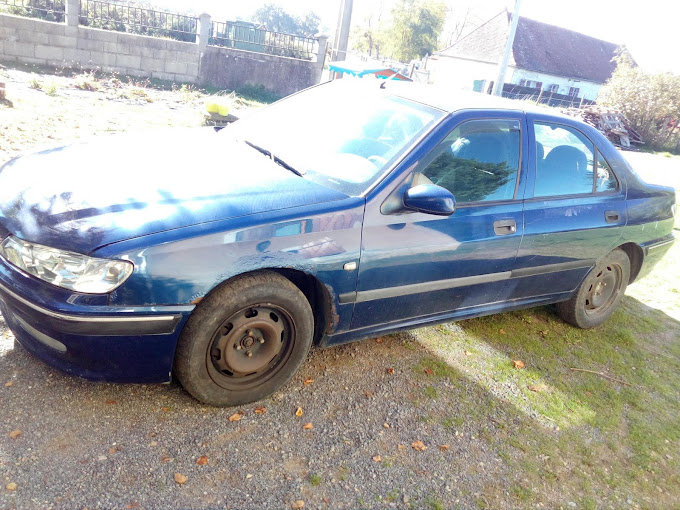 Aperçu des activités de la casse automobile PARAY AUTO CASSE située à PARAY-LE-MONIAL (71600)